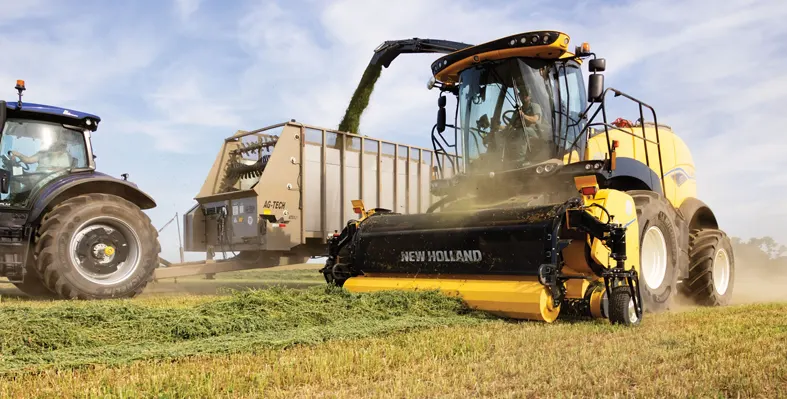 New_Holland_celebrates_triple_win_for_Hay_and_Forage_innovations_at_AE50_Awards_2025