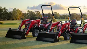 Image_of_Mahindra_tractor