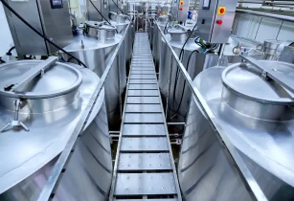 THe new plant will process around 90,000 litres of milk per hour. (Image source: Yakov Oskanov/Shutterstock)